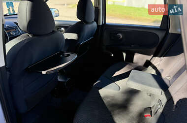 Хэтчбек Nissan Note 2008 в 