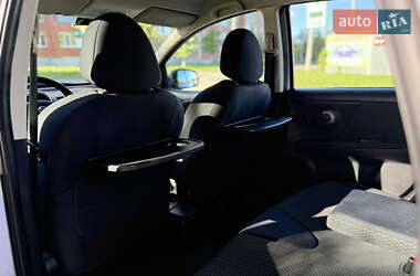 Хэтчбек Nissan Note 2008 в 