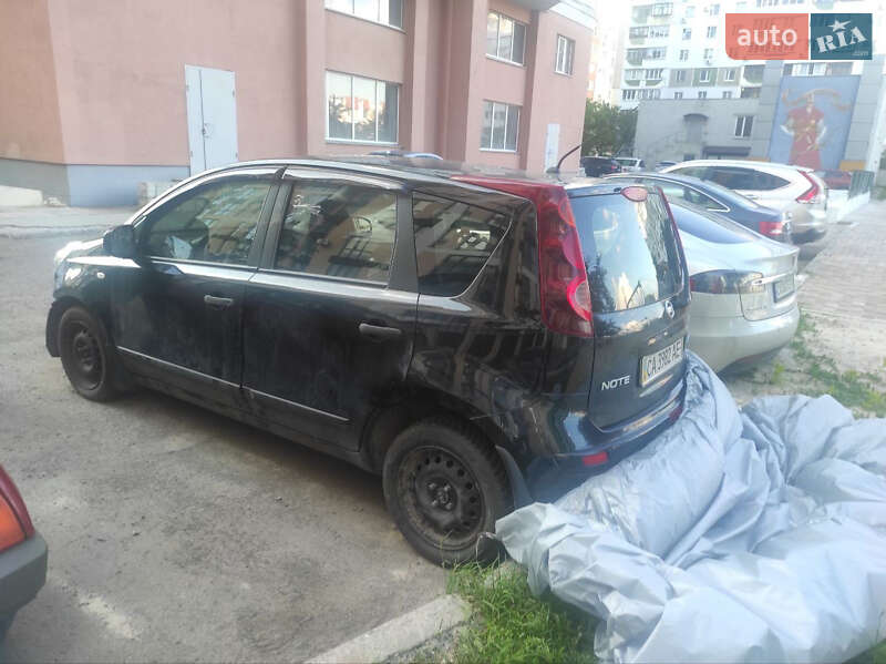 Хетчбек Nissan Note 2011 в Черкасах
