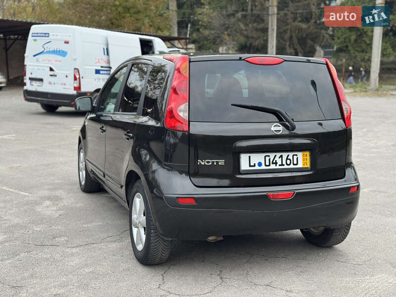 Хэтчбек Nissan Note 2006 в Хмельницком