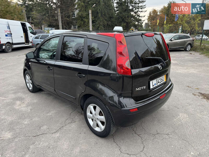 Хэтчбек Nissan Note 2006 в Хмельницком