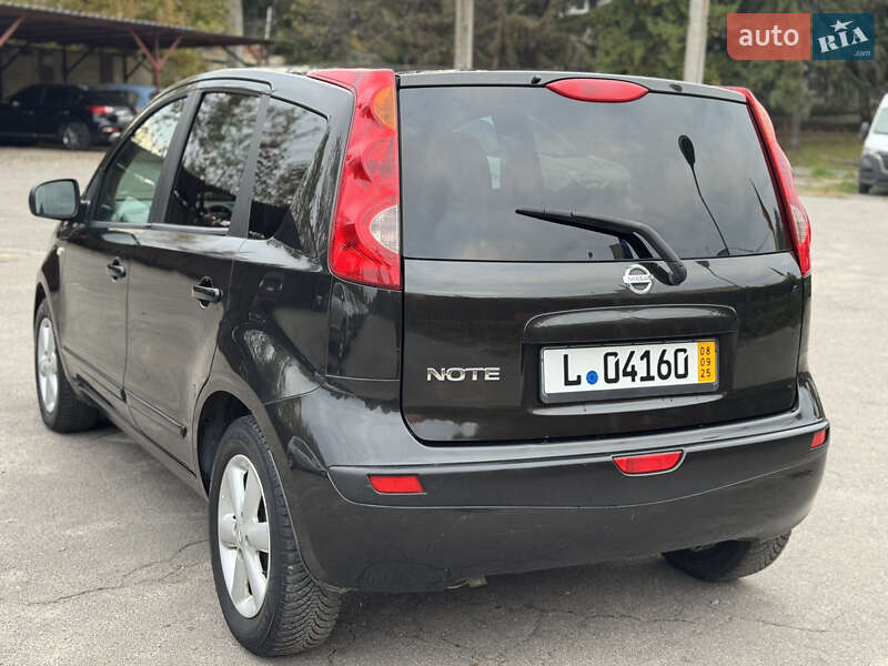 Хэтчбек Nissan Note 2006 в Хмельницком