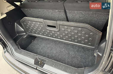 Хэтчбек Nissan Note 2006 в 