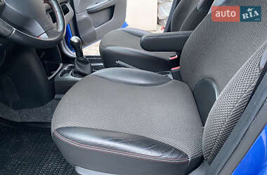 Хэтчбек Nissan Note 2007 в 