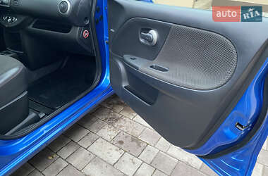 Хэтчбек Nissan Note 2007 в 