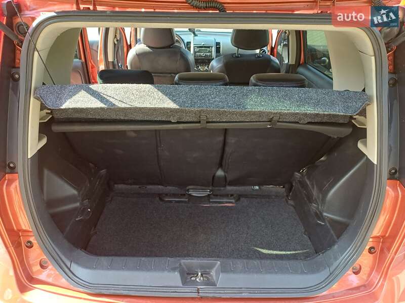 Хетчбек Nissan Note 2007 в Одесі