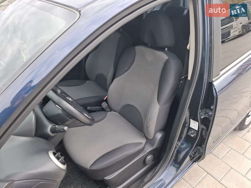 Хетчбек Nissan Note 2011 в Черкасах фото 12 Хетчбек Nissan Note 2011 в Черкасах