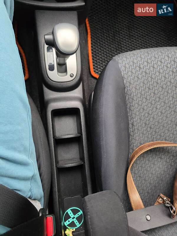 Хетчбек Nissan Note 2012 в Києві