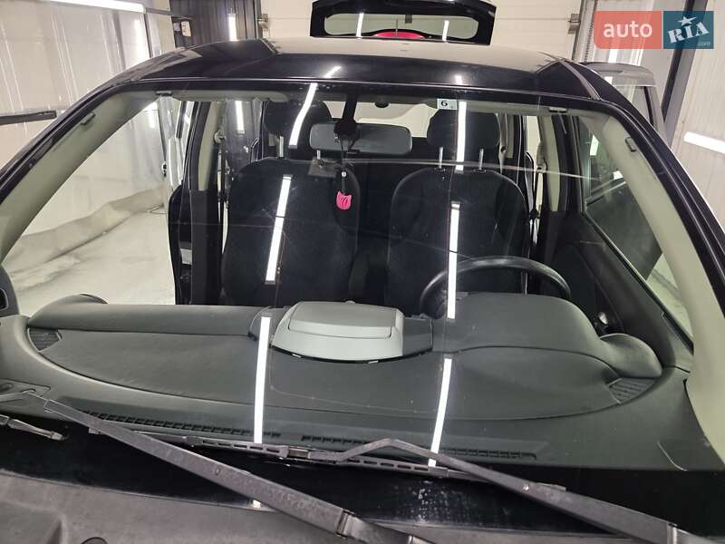 Хетчбек Nissan Note 2012 в Києві