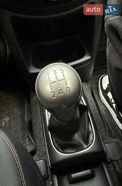 Хетчбек Nissan Note 2008 в  фото 13 Хетчбек Nissan Note 2008 в