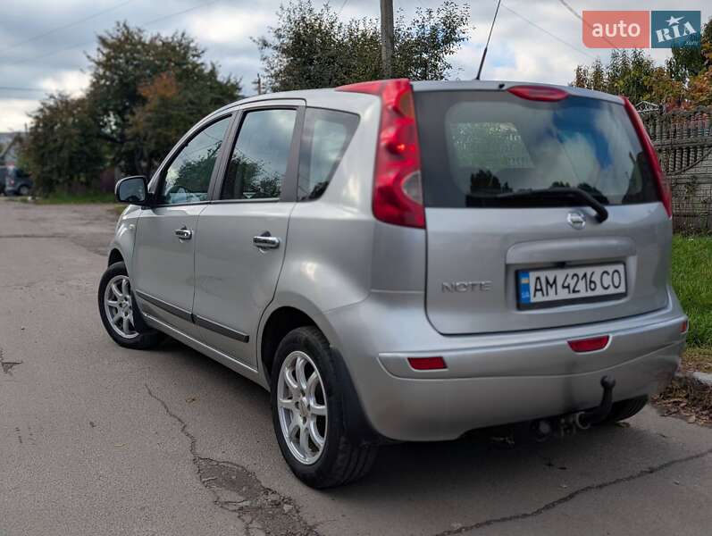 Хэтчбек Nissan Note 2008 в Житомире фото 3 Хэтчбек Nissan Note 2008 в Житомире