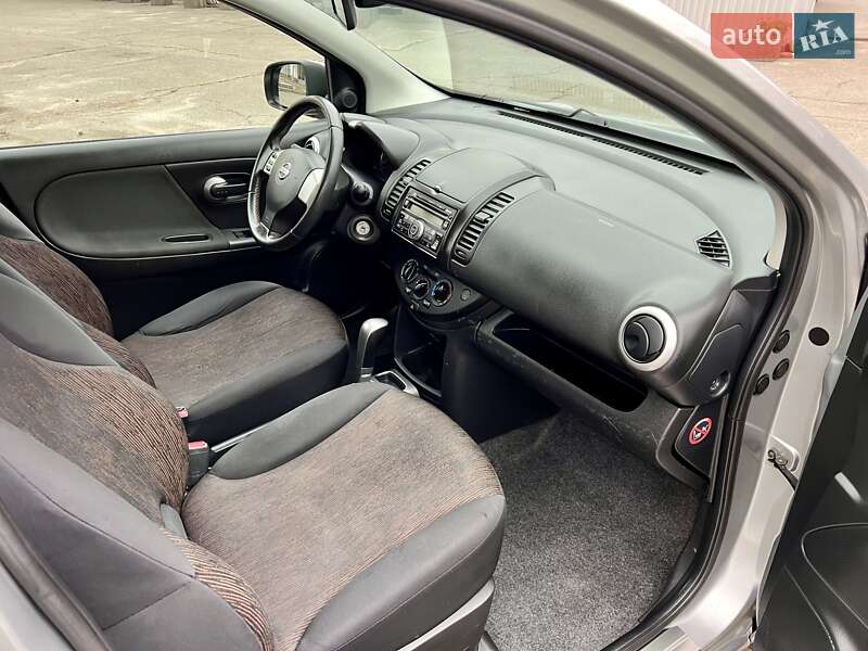 Хетчбек Nissan Note 2010 в Києві