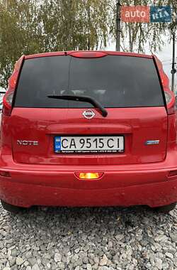 Хэтчбек Nissan Note 2013 в 