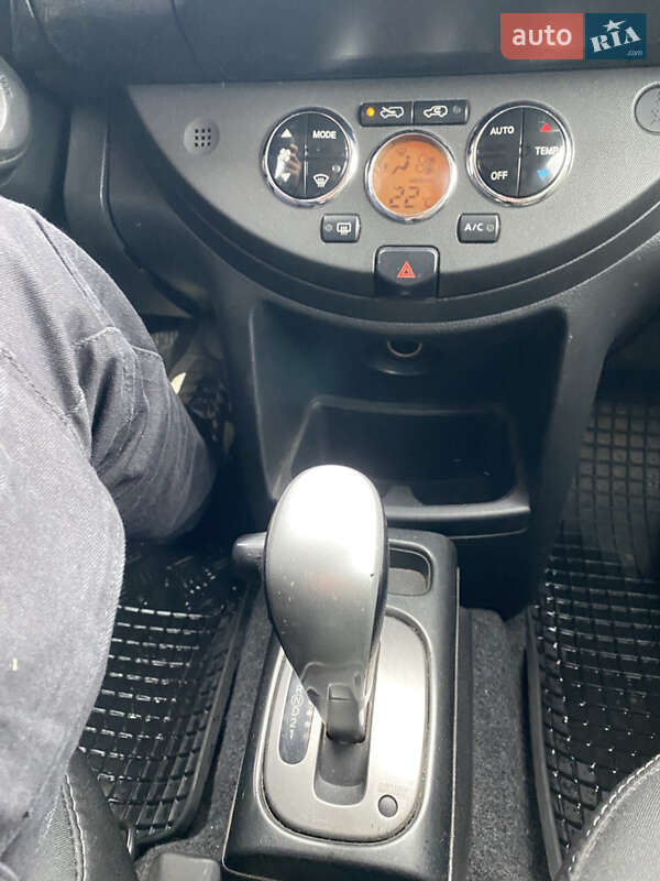 Хэтчбек Nissan Note 2007 в Ивано-Франковске фото 41 Хэтчбек Nissan Note 2007 в Ивано-Франковске