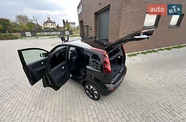 Хэтчбек Nissan Note 2012 в 