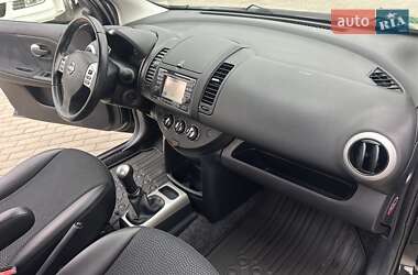 Хэтчбек Nissan Note 2012 в Луцке