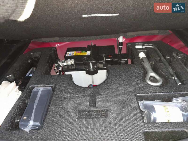 Хетчбек Nissan Note 2018 в Києві