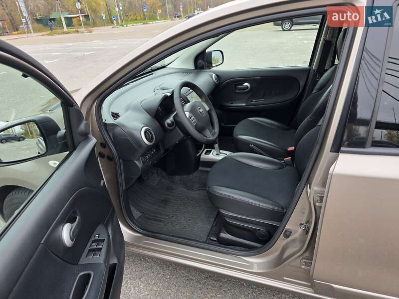 Хэтчбек Nissan Note 2012 в Киеве фото 33 Хэтчбек Nissan Note 2012 в Киеве