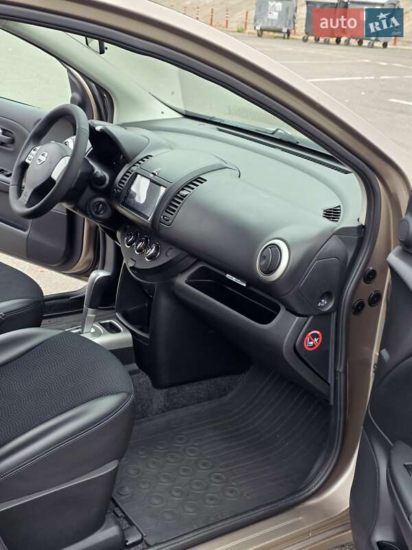 Хэтчбек Nissan Note 2012 в Киеве фото 47 Хэтчбек Nissan Note 2012 в Киеве
