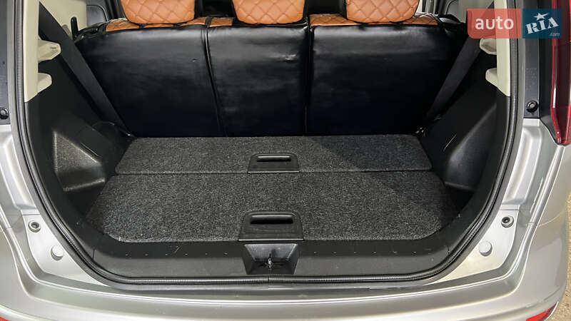 Хэтчбек Nissan Note 2009 в Умани фото 54 Хэтчбек Nissan Note 2009 в Умани