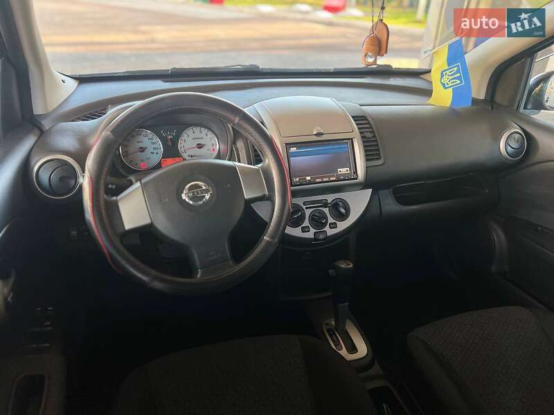 Хетчбек Nissan Note 2011 в Миколаєві