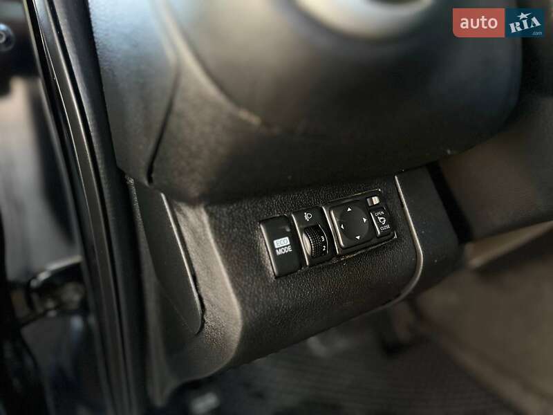 Хетчбек Nissan Note 2011 в Миколаєві