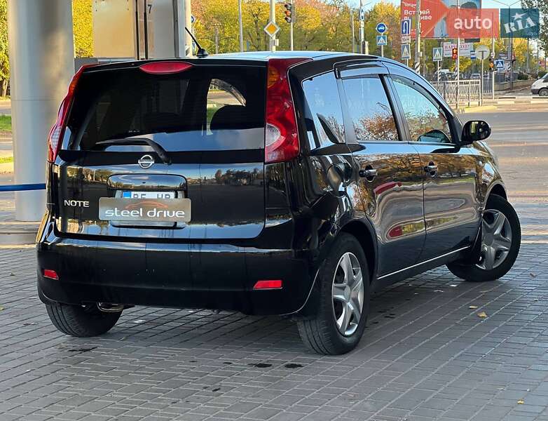 Хетчбек Nissan Note 2011 в Миколаєві