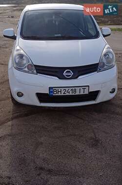 Хэтчбек Nissan Note 2010 в Доброславе