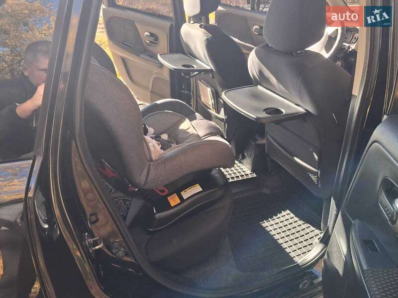 Хэтчбек Nissan Note 2008 в Виннице фото 15 Хэтчбек Nissan Note 2008 в Виннице