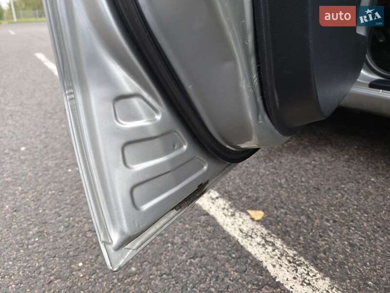 Хэтчбек Nissan Note 2006 в Ковеле