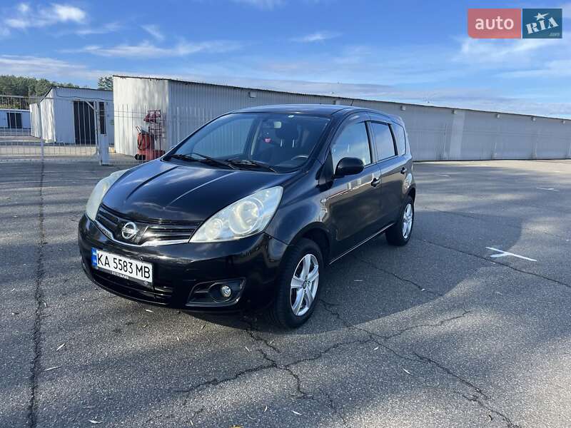 Хэтчбек Nissan Note 2012 в Киеве фото 2 Хэтчбек Nissan Note 2012 в Киеве