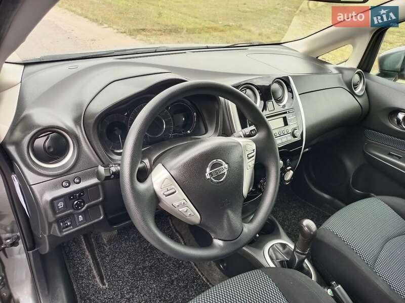 Хэтчбек Nissan Note 2014 в Бродах