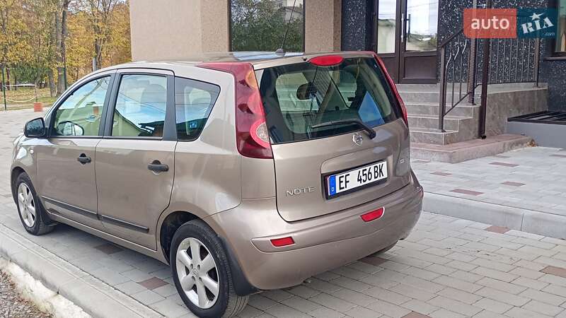 Хэтчбек Nissan Note 2013 в Радивилове фото 5 Хэтчбек Nissan Note 2013 в Радивилове