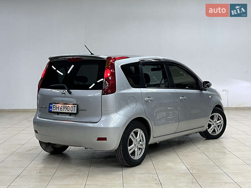 Хетчбек Nissan Note 2011 в Одесі фото 6 Хетчбек Nissan Note 2011 в Одесі