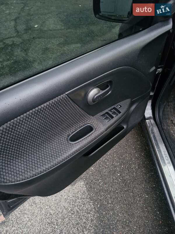 Хетчбек Nissan Note 2006 в Києві