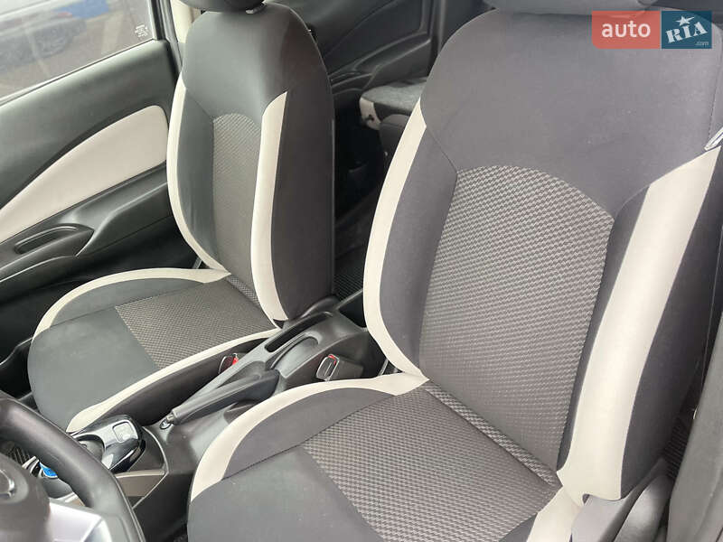 Хэтчбек Nissan Note 2020 в Киеве фото 4 Хэтчбек Nissan Note 2020 в Киеве