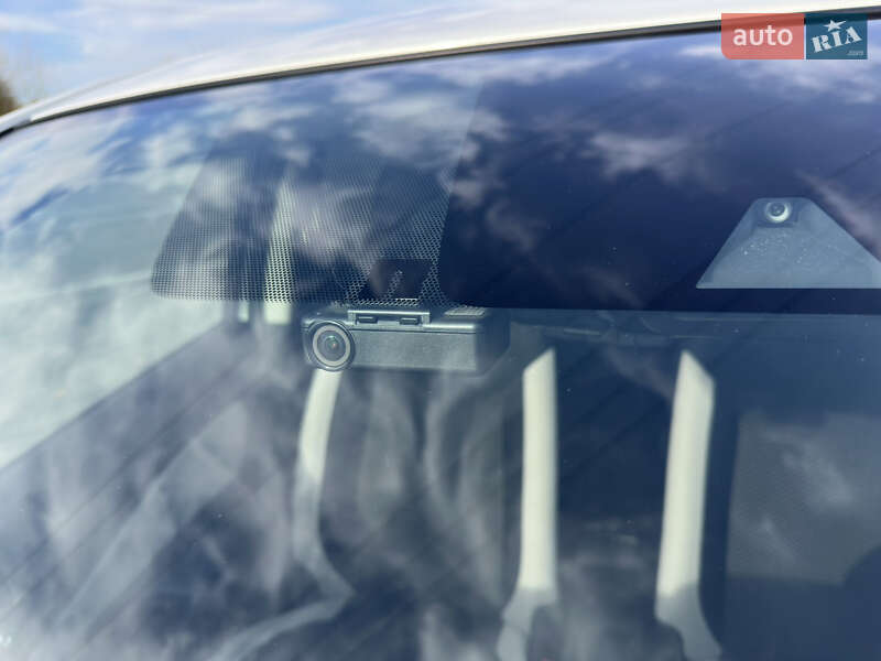 Хэтчбек Nissan Note 2019 в Киеве фото 19 Хэтчбек Nissan Note 2019 в Киеве