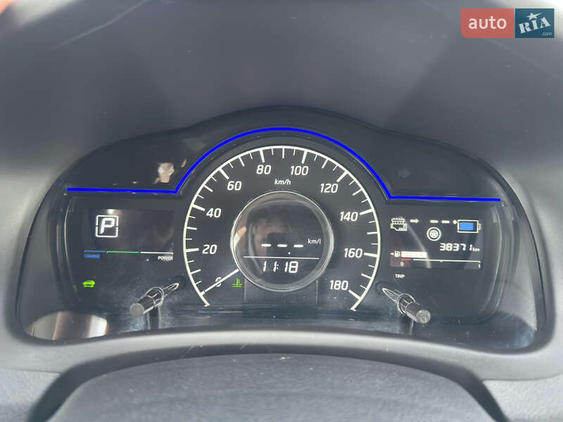 Хэтчбек Nissan Note 2019 в Киеве фото 23 Хэтчбек Nissan Note 2019 в Киеве