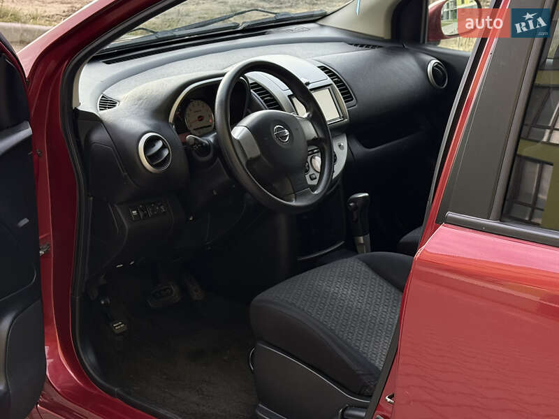 Хетчбек Nissan Note 2012 в Тернополі