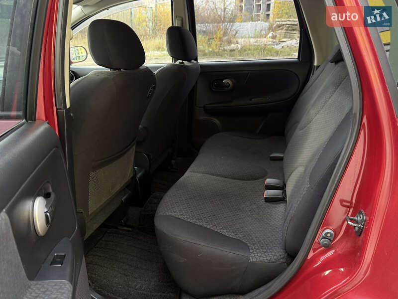 Хетчбек Nissan Note 2012 в Тернополі