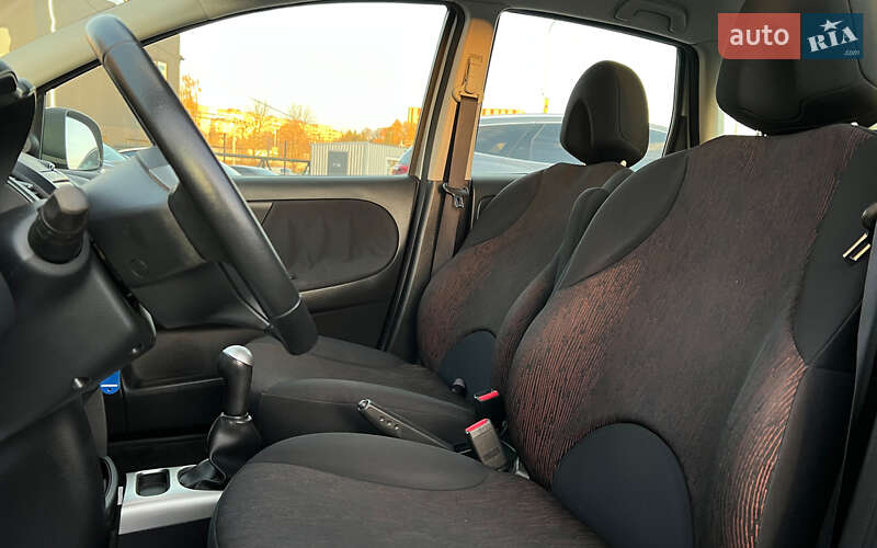 Хэтчбек Nissan Note 2010 в Львове фото 7 Хэтчбек Nissan Note 2010 в Львове