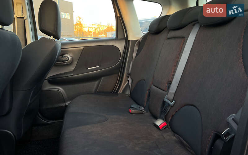 Хэтчбек Nissan Note 2010 в Львове фото 19 Хэтчбек Nissan Note 2010 в Львове