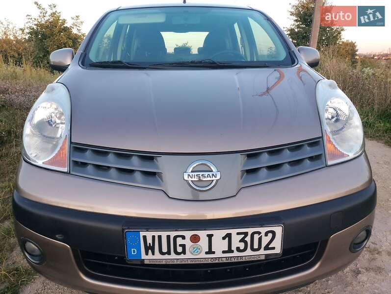 Хэтчбек Nissan Note 2008 в Тернополе