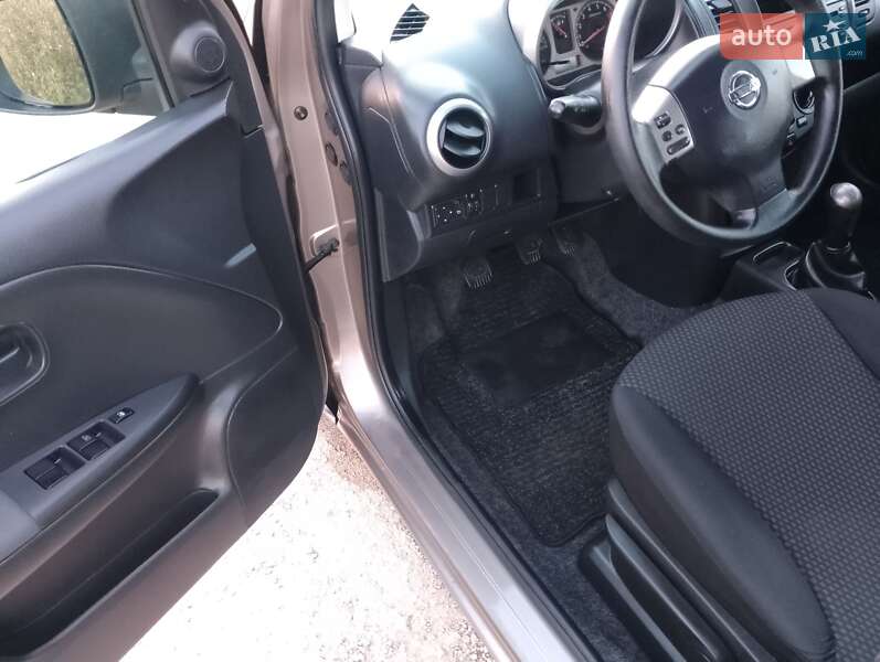 Хэтчбек Nissan Note 2008 в Тернополе