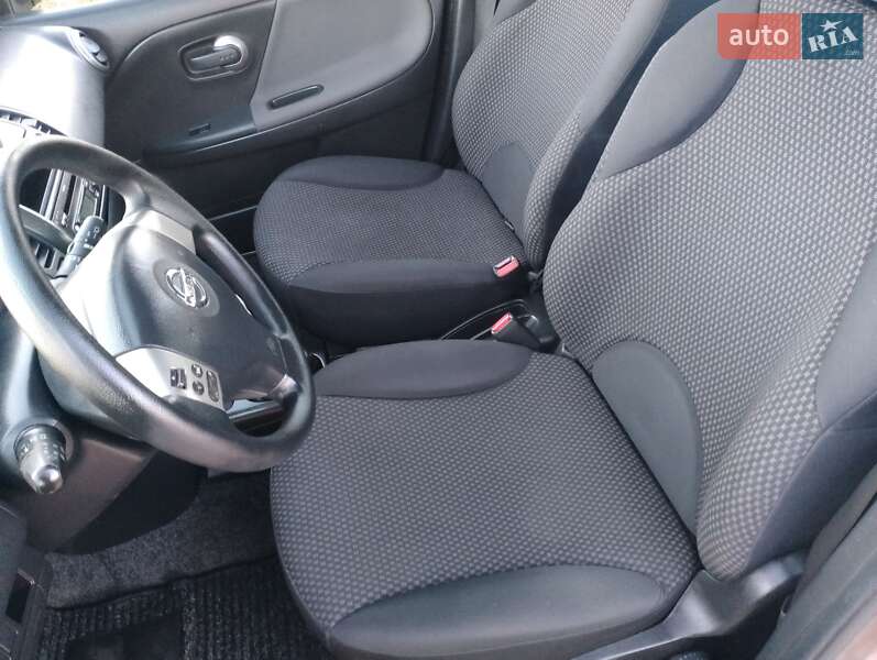 Хэтчбек Nissan Note 2008 в Тернополе