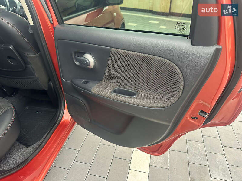 Хетчбек Nissan Note 2008 в Мукачевому фото 27 Хетчбек Nissan Note 2008 в Мукачевому