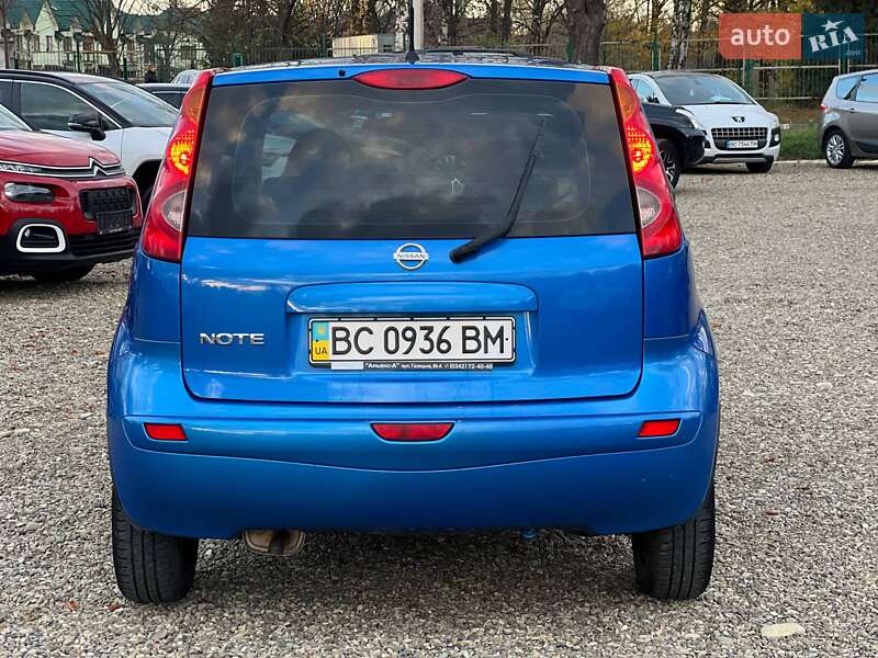 Хэтчбек Nissan Note 2008 в Стрые