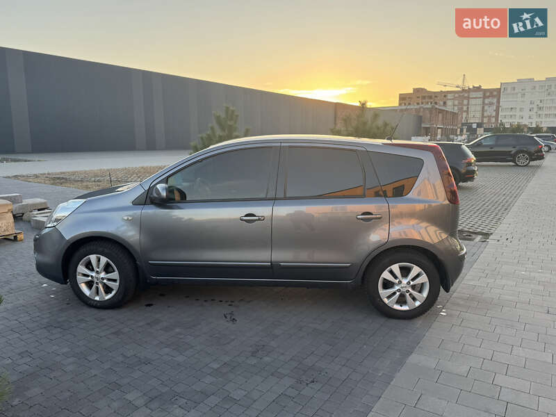 Хэтчбек Nissan Note 2013 в Хмельницком фото 13 Хэтчбек Nissan Note 2013 в Хмельницком