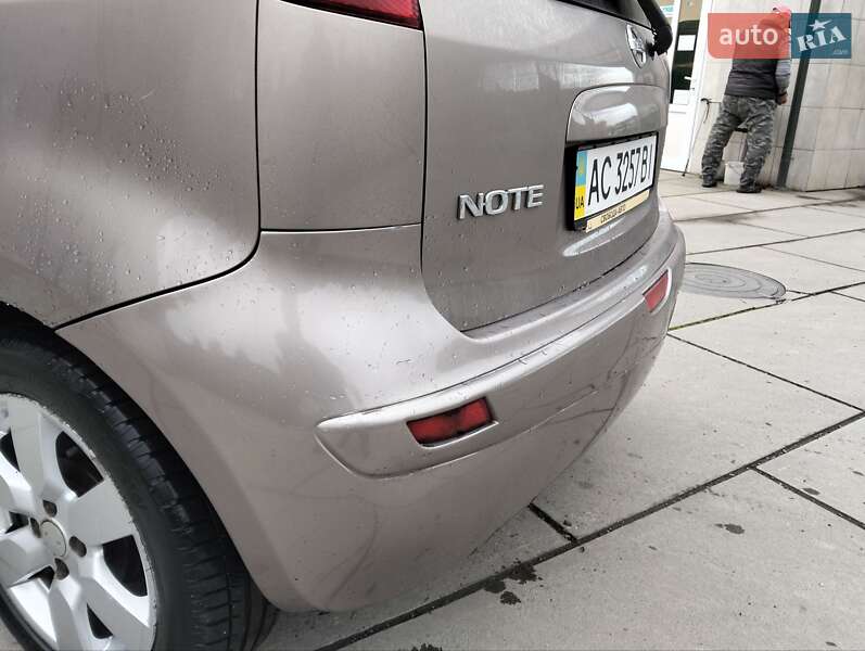 Хэтчбек Nissan Note 2007 в Сокирнице