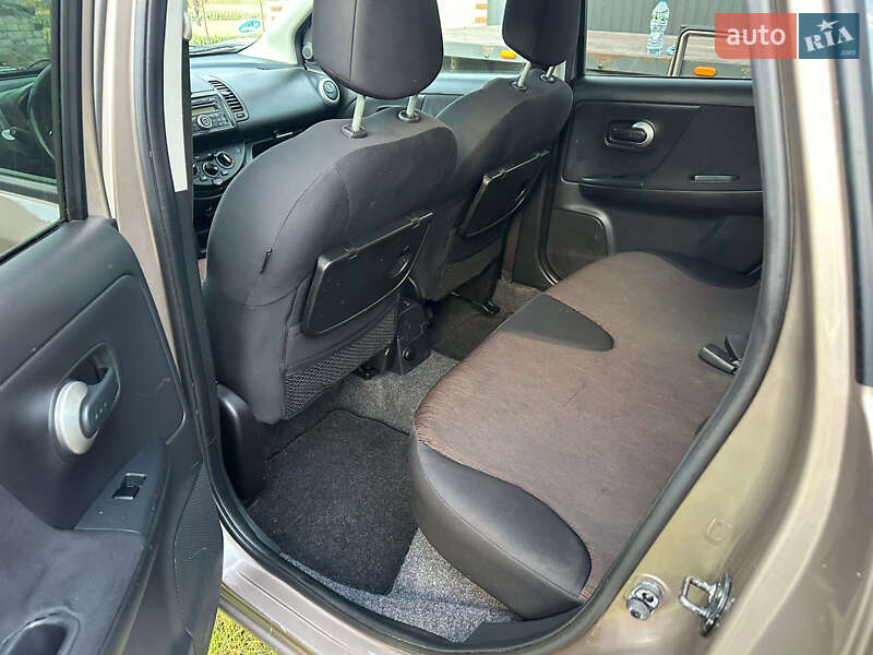 Хэтчбек Nissan Note 2009 в Одессе фото 20 Хэтчбек Nissan Note 2009 в Одессе